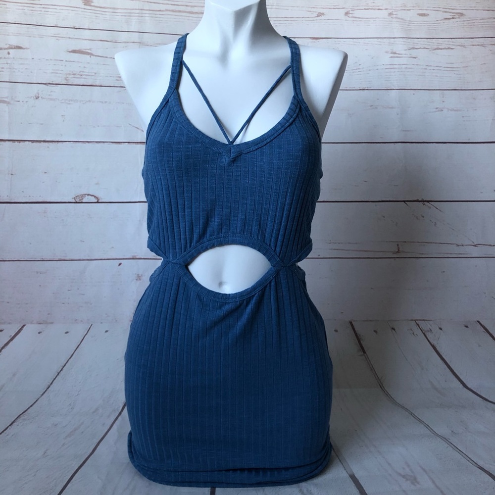 Form fitting blue dress size large